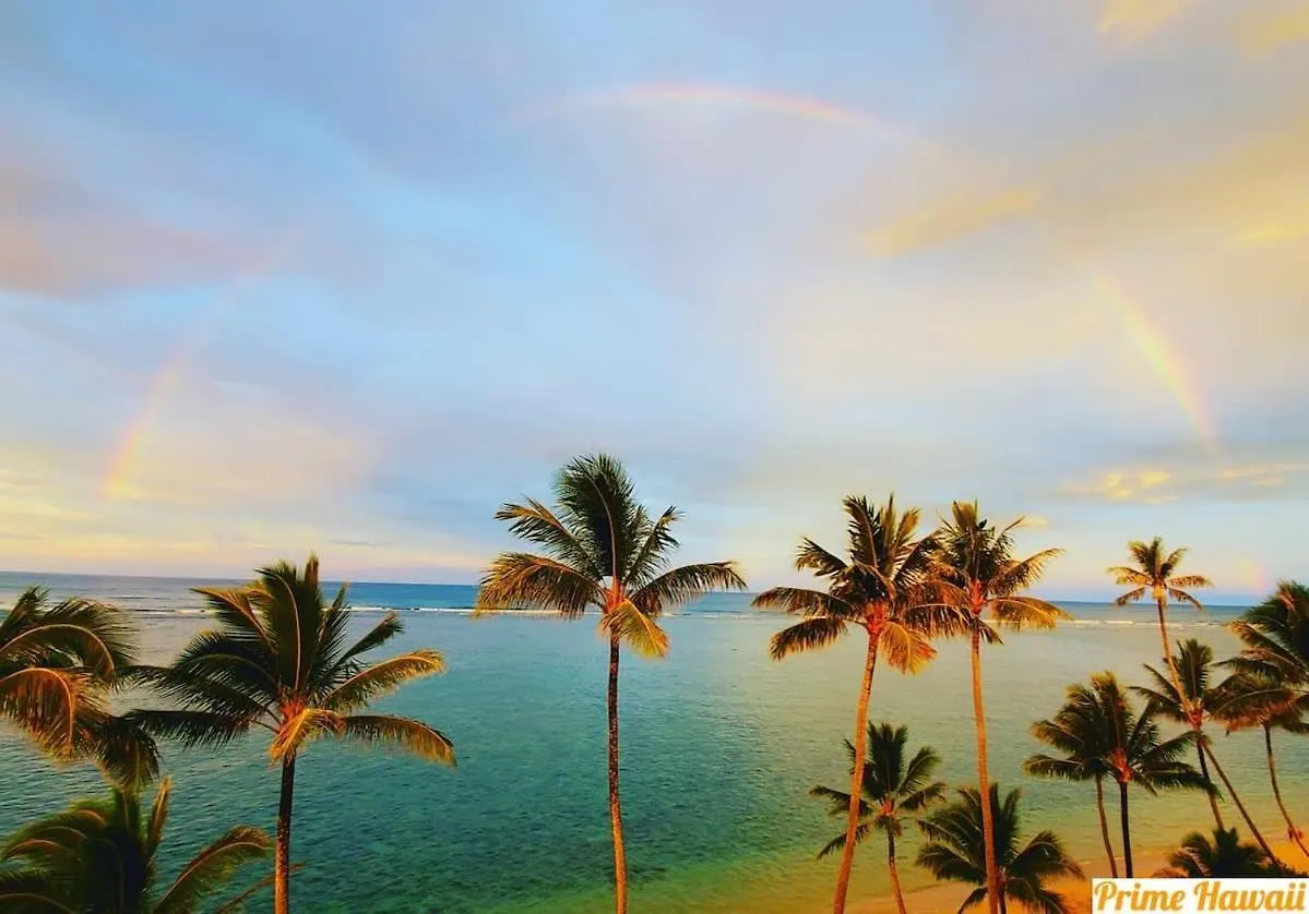 New Beachfront Condo & Amazing Views Hau'ula Holiday home